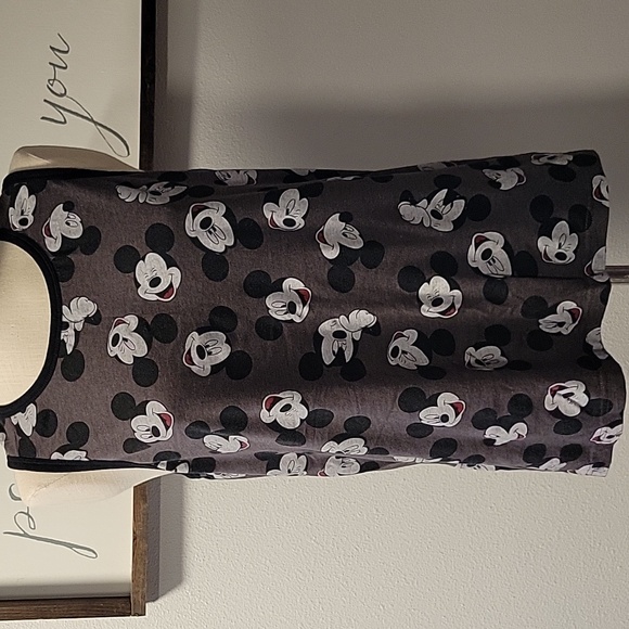 Disney Bundle of 3 tops, Size Large - Picture 2 of 12